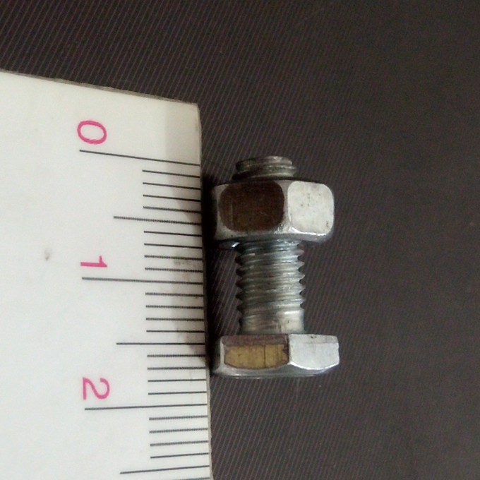 پیچ مهره 1.5 سانتی سایز 10 بوکس 10